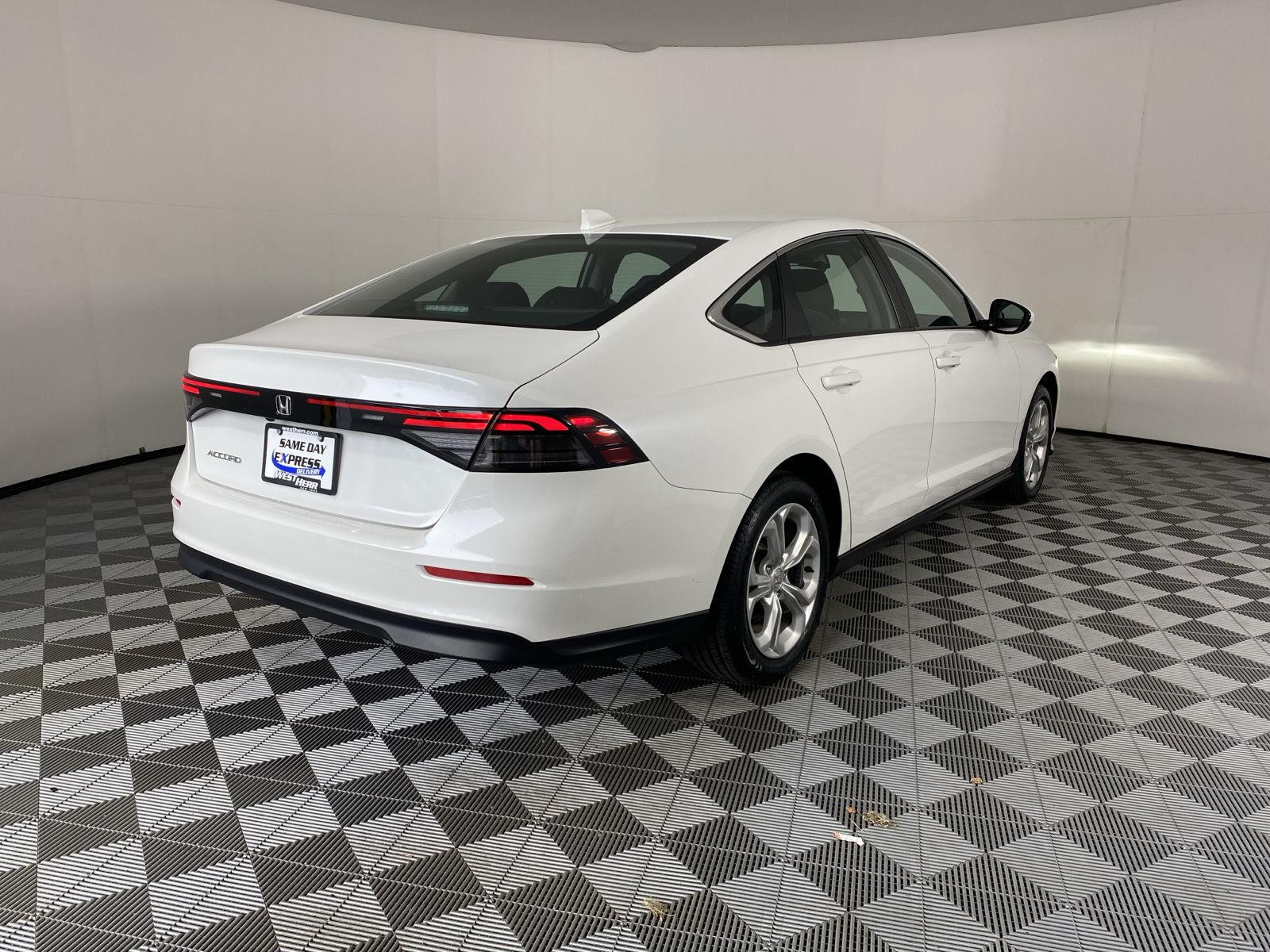 Certified Used 2023 Platinum White Pearl Honda LX image 8