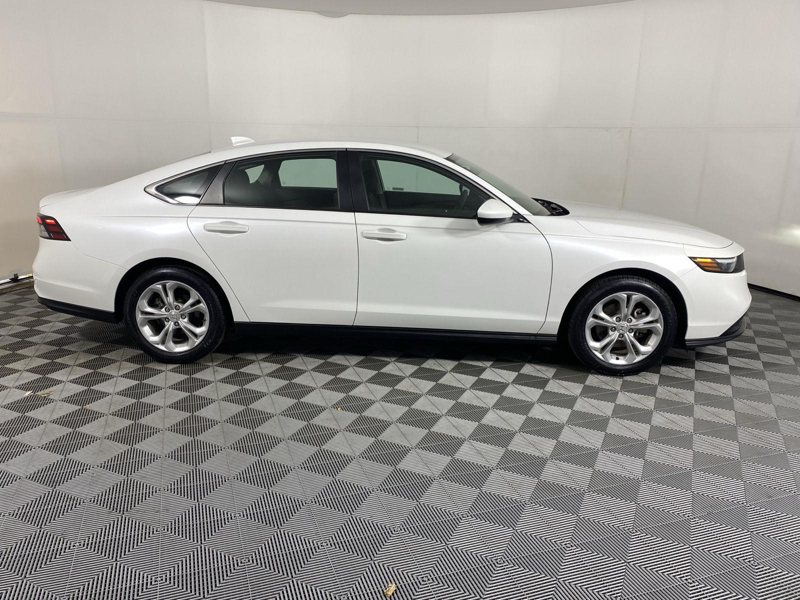 Certified Used 2023 Platinum White Pearl Honda LX image 9