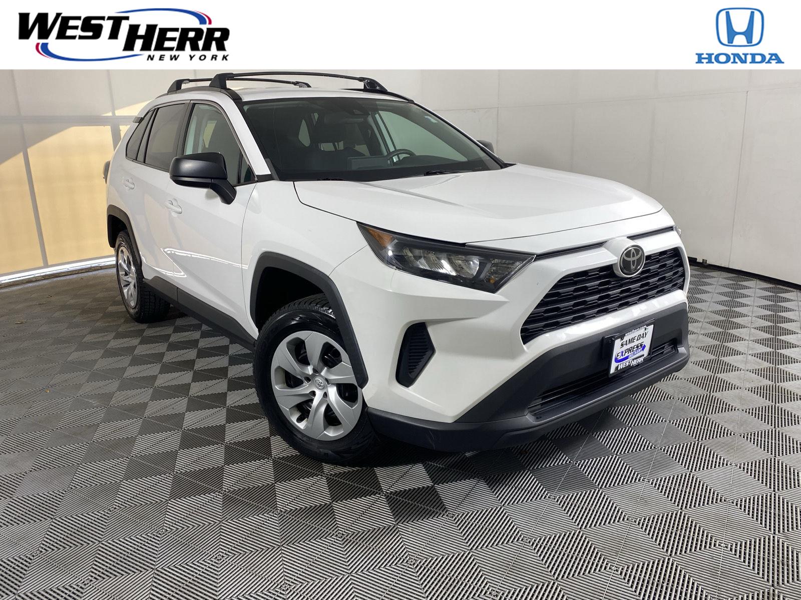 2021 Toyota RAV4 LE AWD