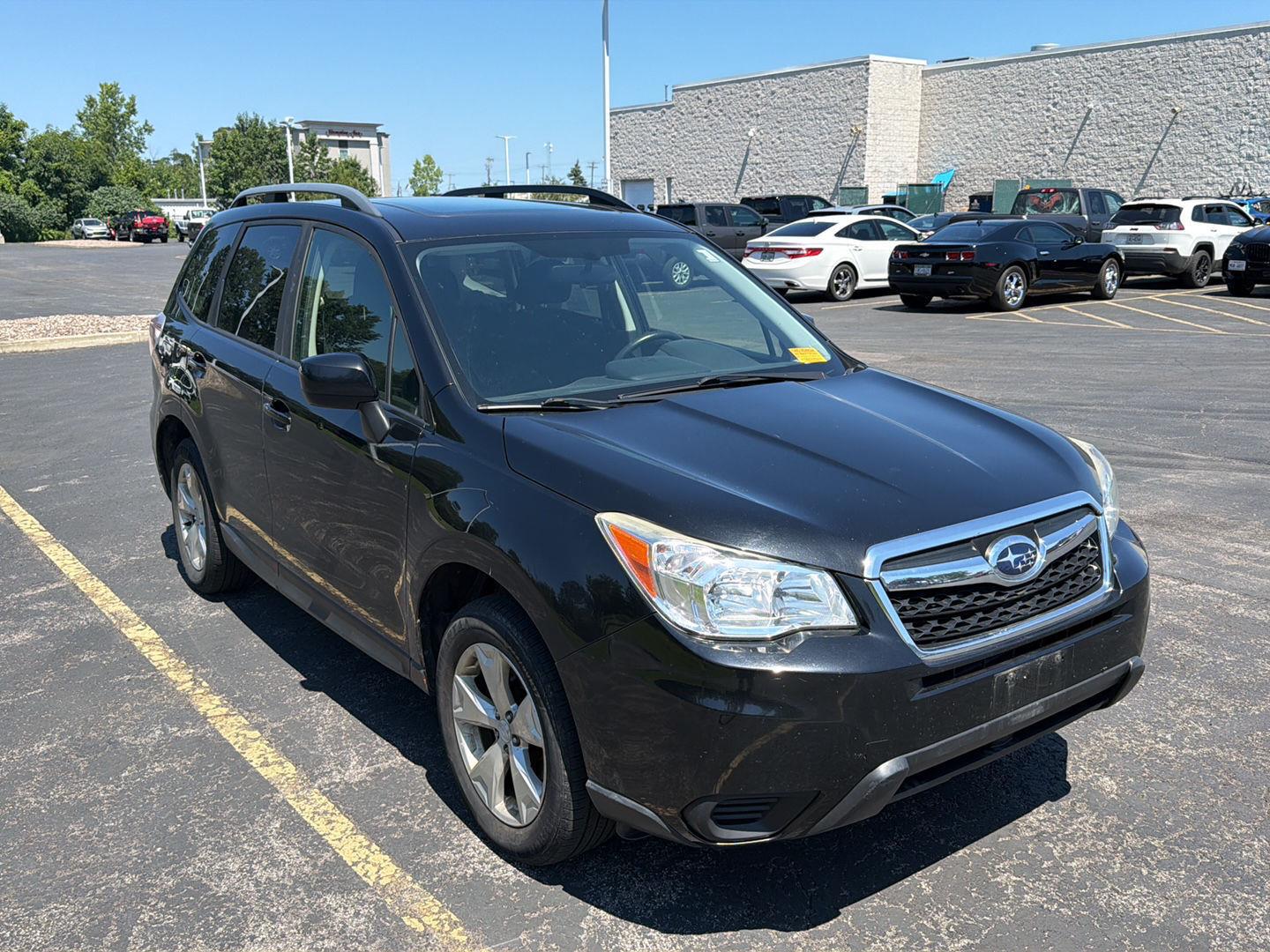 Used 2016 Crystal Black Silica Subaru 2.5i Premium image 4
