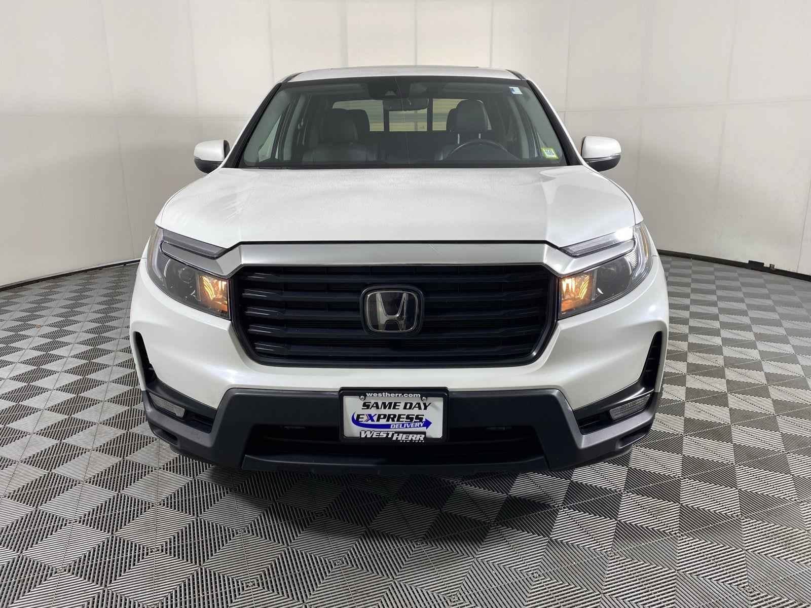 Certified Used 2023 Platinum White Pearl Honda RTL image 2
