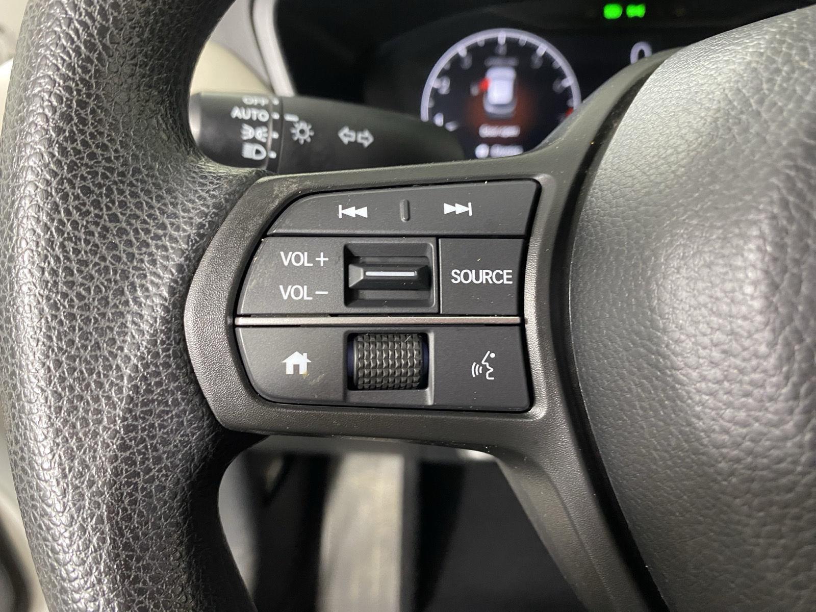 Used 2024 Platinum White Pearl Honda LX image 14