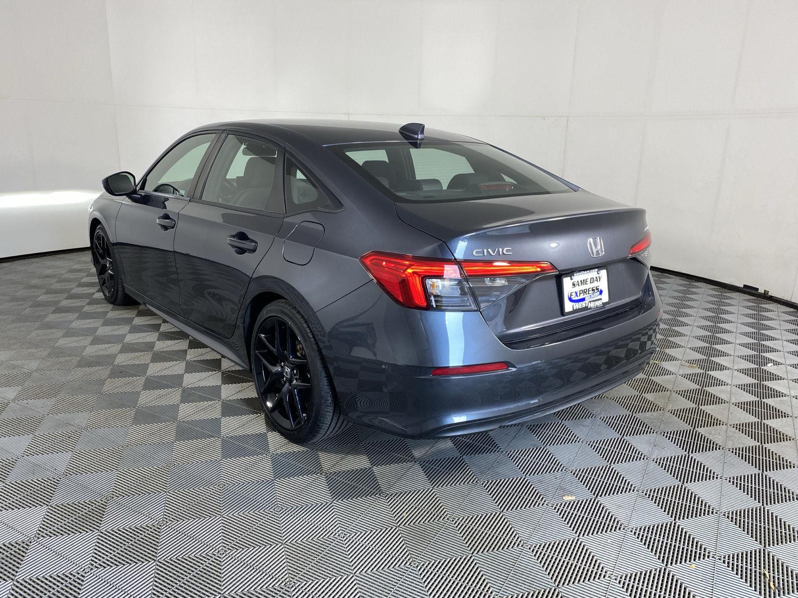 Used 2023 Meteorite Gray Metallic Honda Sport image 5