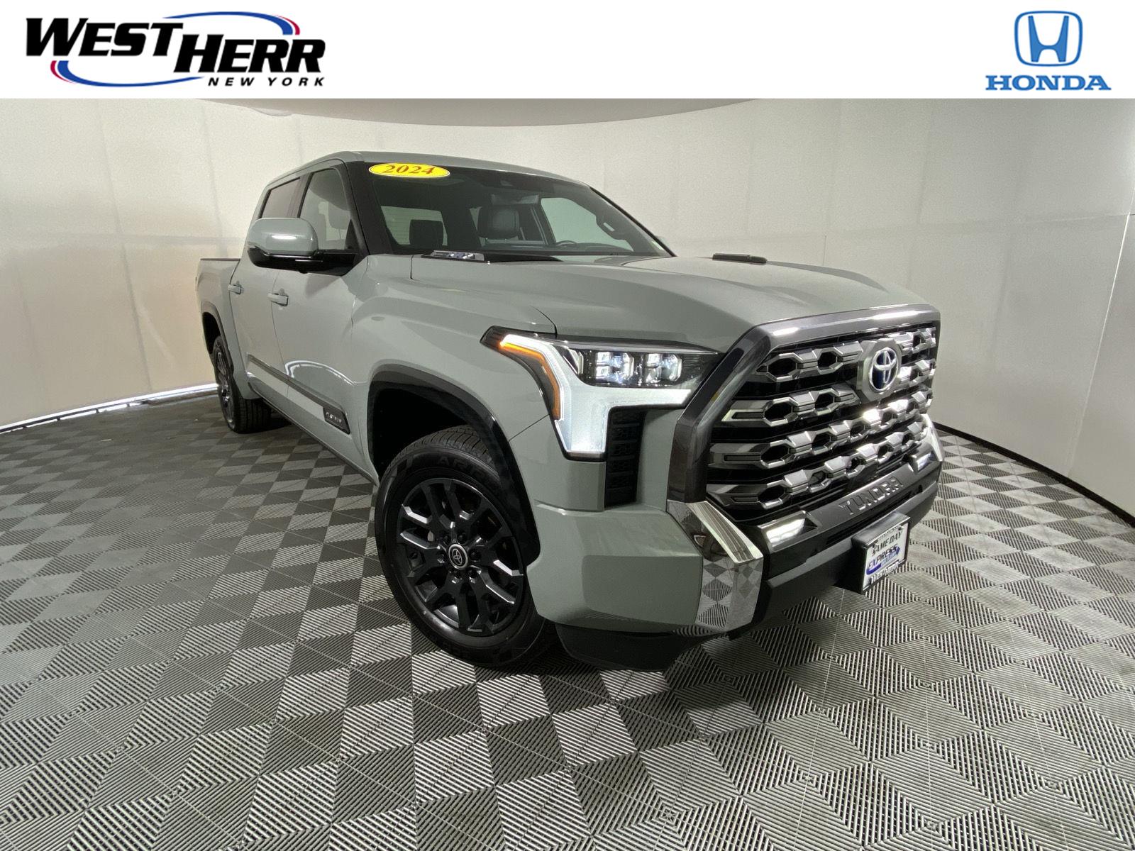 2024 Toyota Tundra Hybrid Platinum HV CrewMax Cab 4WD