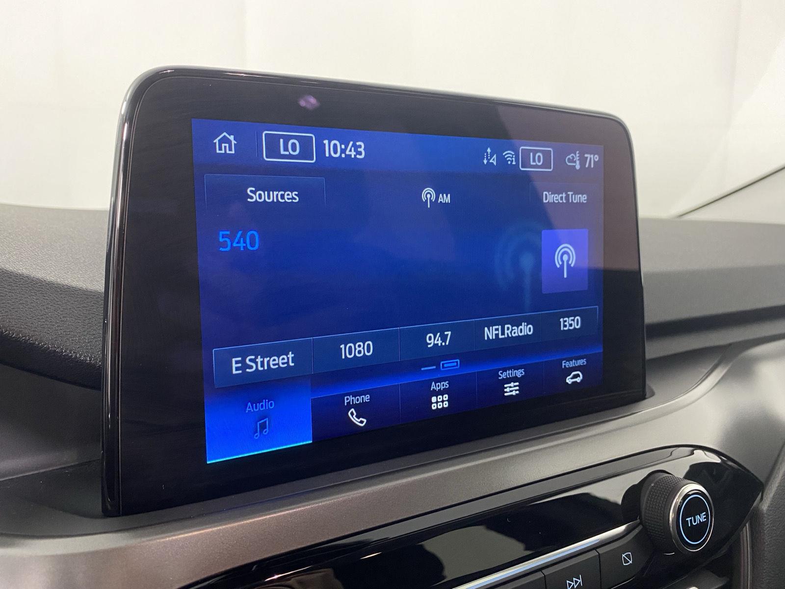 Used 2023 Iconic Silver Ford Active image 19