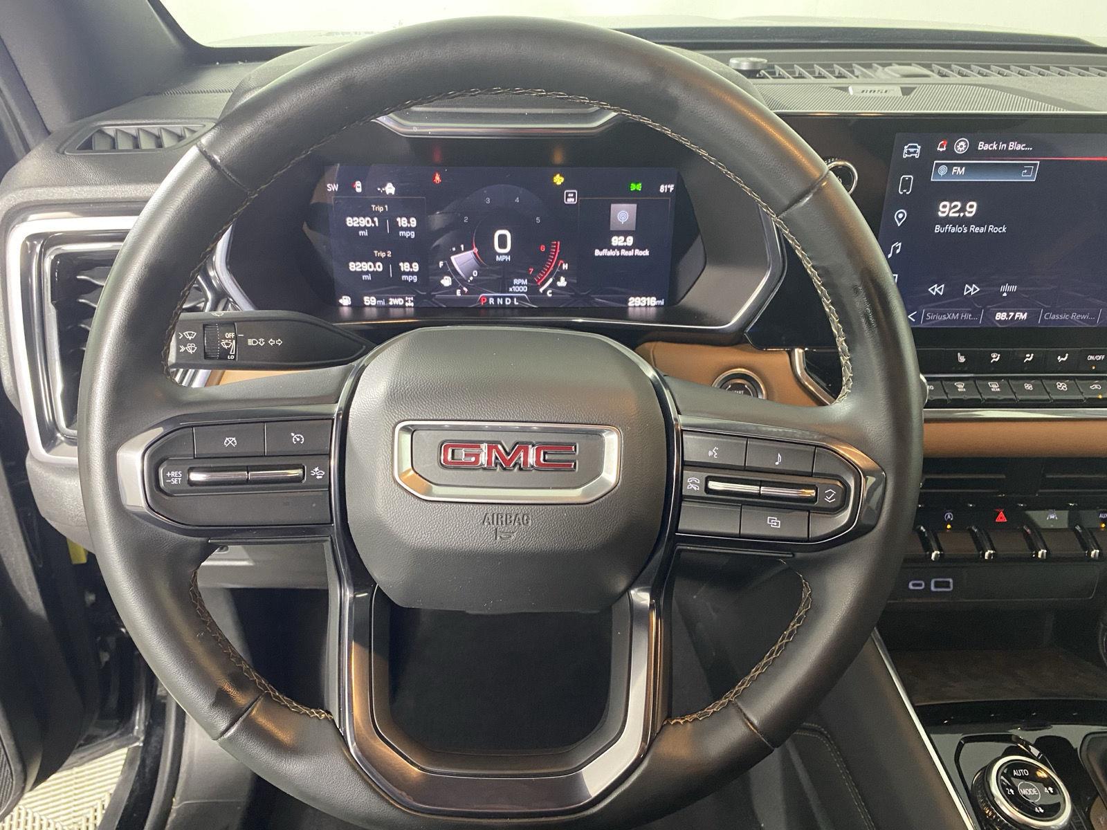 Used 2024 Onyx Black GMC 4WD AT4 image 12