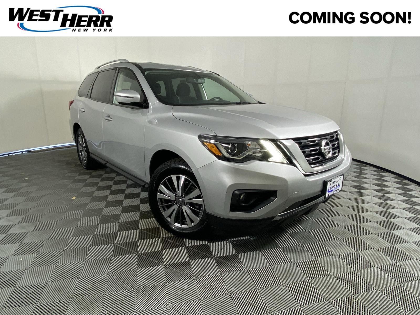 2019 Nissan Pathfinder SV