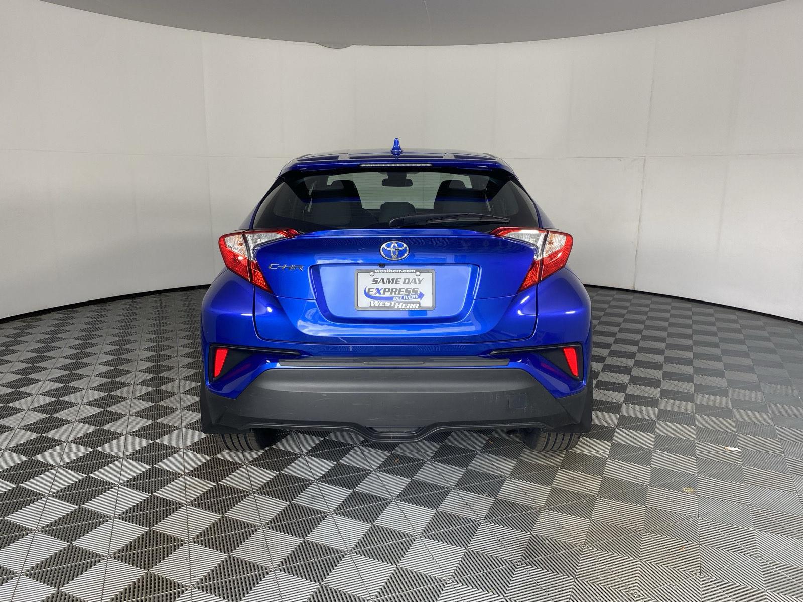 Used 2021 Blue Eclipse Metallic Toyota XLE image 6