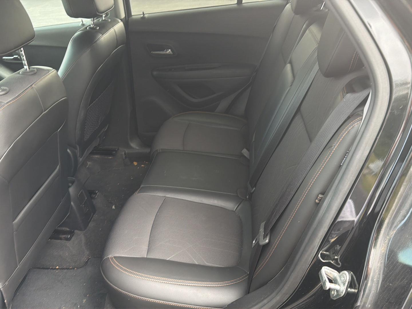 Used 2018 Mosaic Black Metallic Chevrolet LT image 15