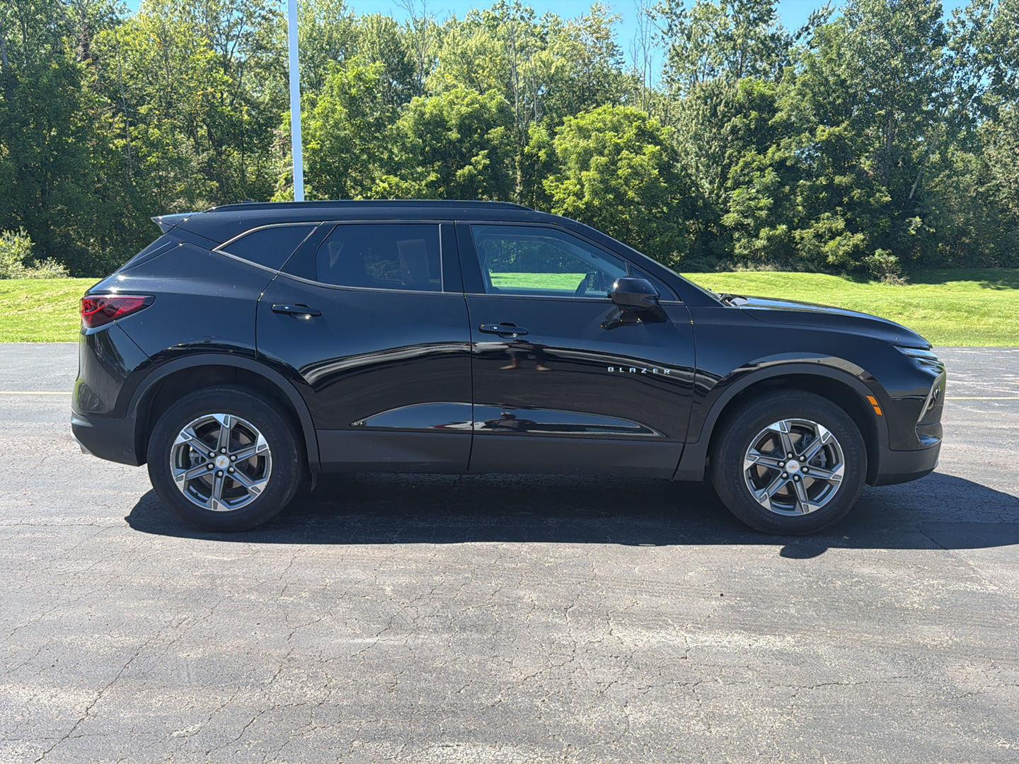 Used 2024 Black Chevrolet LT image 4