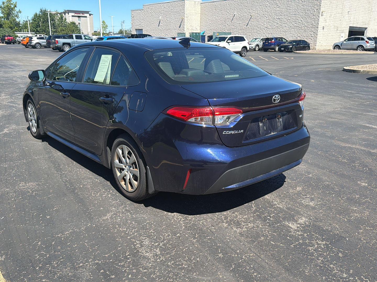 Used 2021 Blueprint Toyota LE image 8