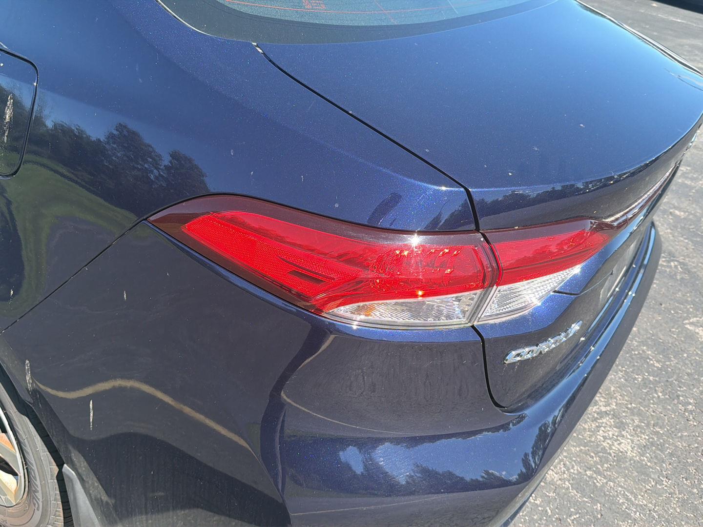 Used 2021 Blueprint Toyota LE image 12