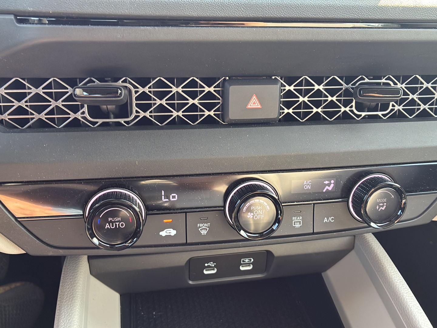 Used 2024 Meteorite Gray Metallic Honda LX image 5