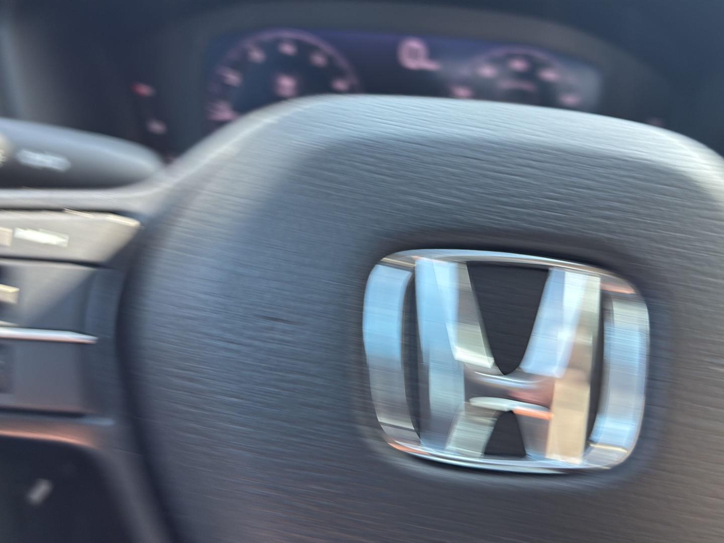 Used 2024 Meteorite Gray Metallic Honda LX image 7