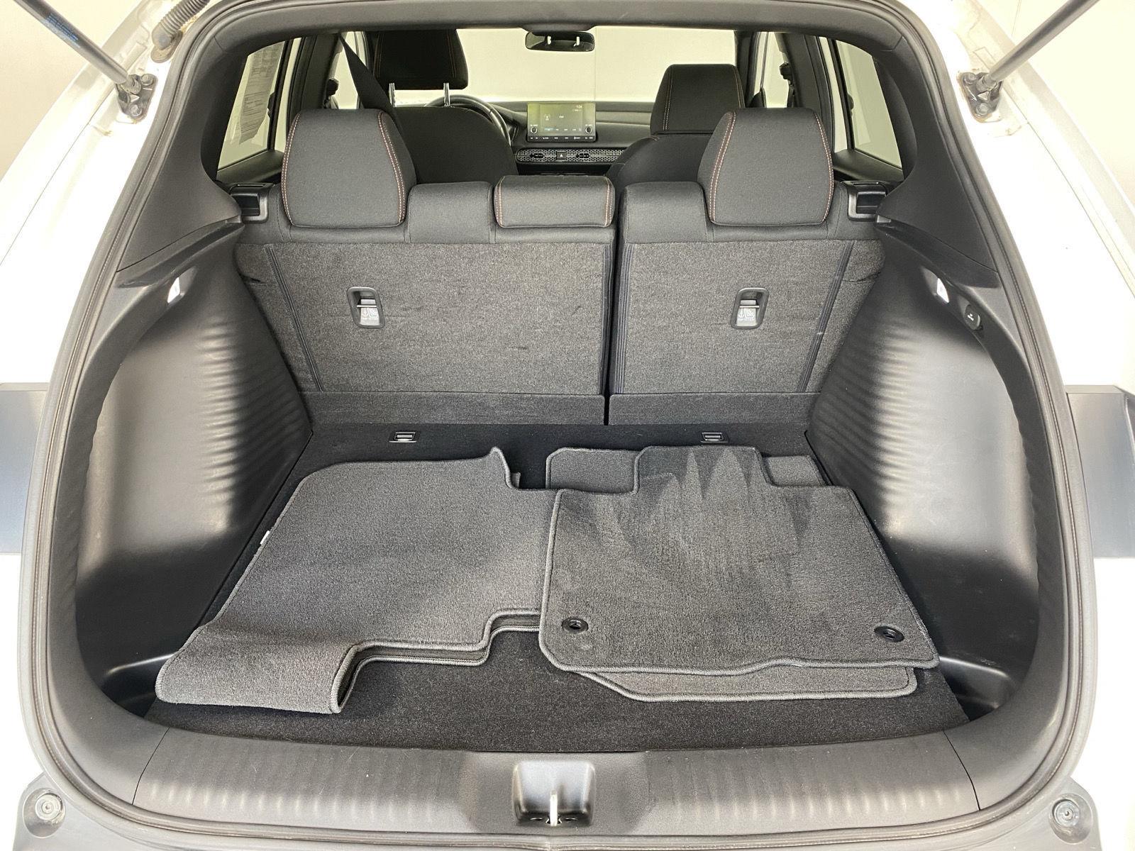Used 2024 Platinum White Pearl Honda Sport image 7