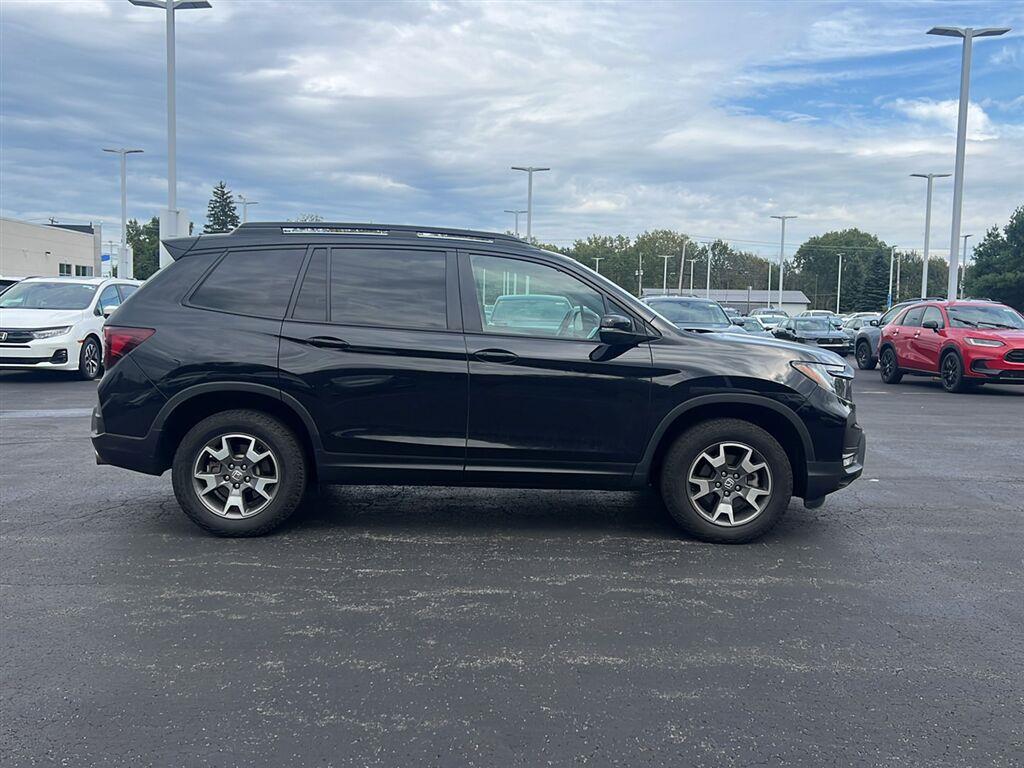 Used 2023 Crystal Black Pearl Honda TrailSport image 5
