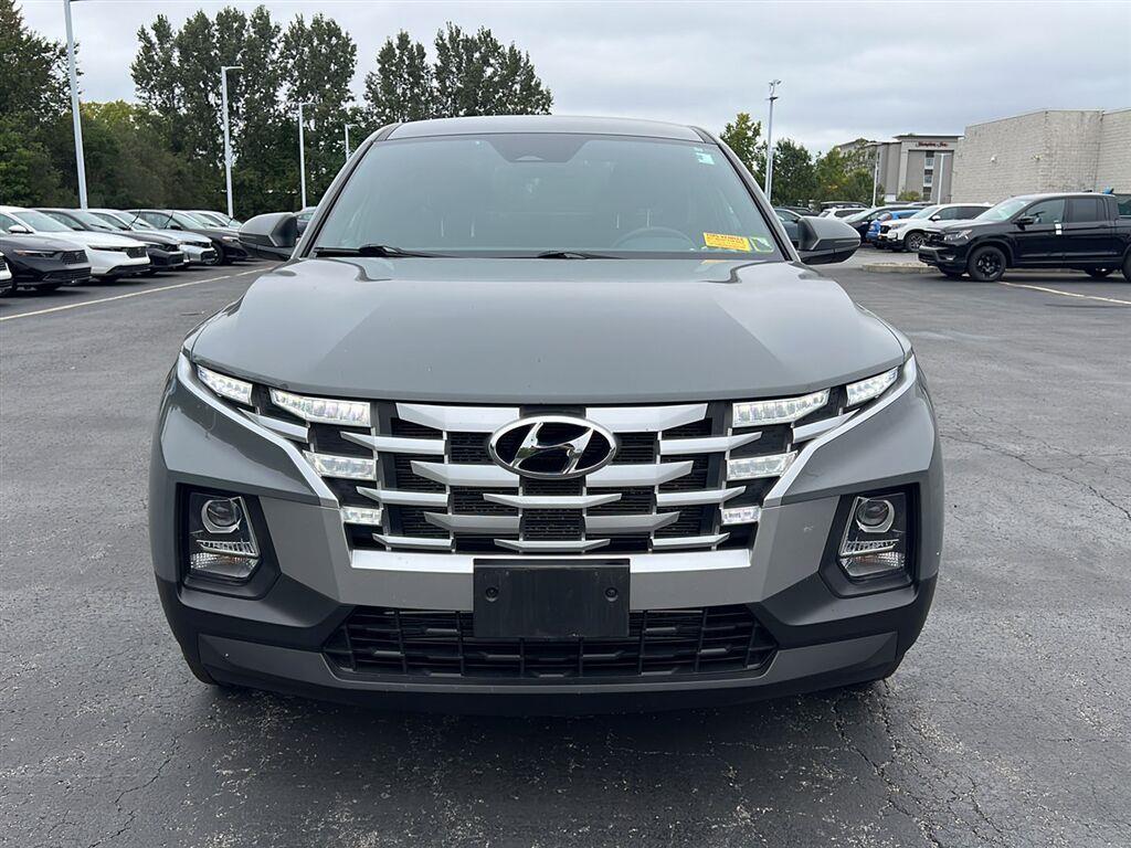 Used 2023 Hampton Gray Hyundai SEL image 11