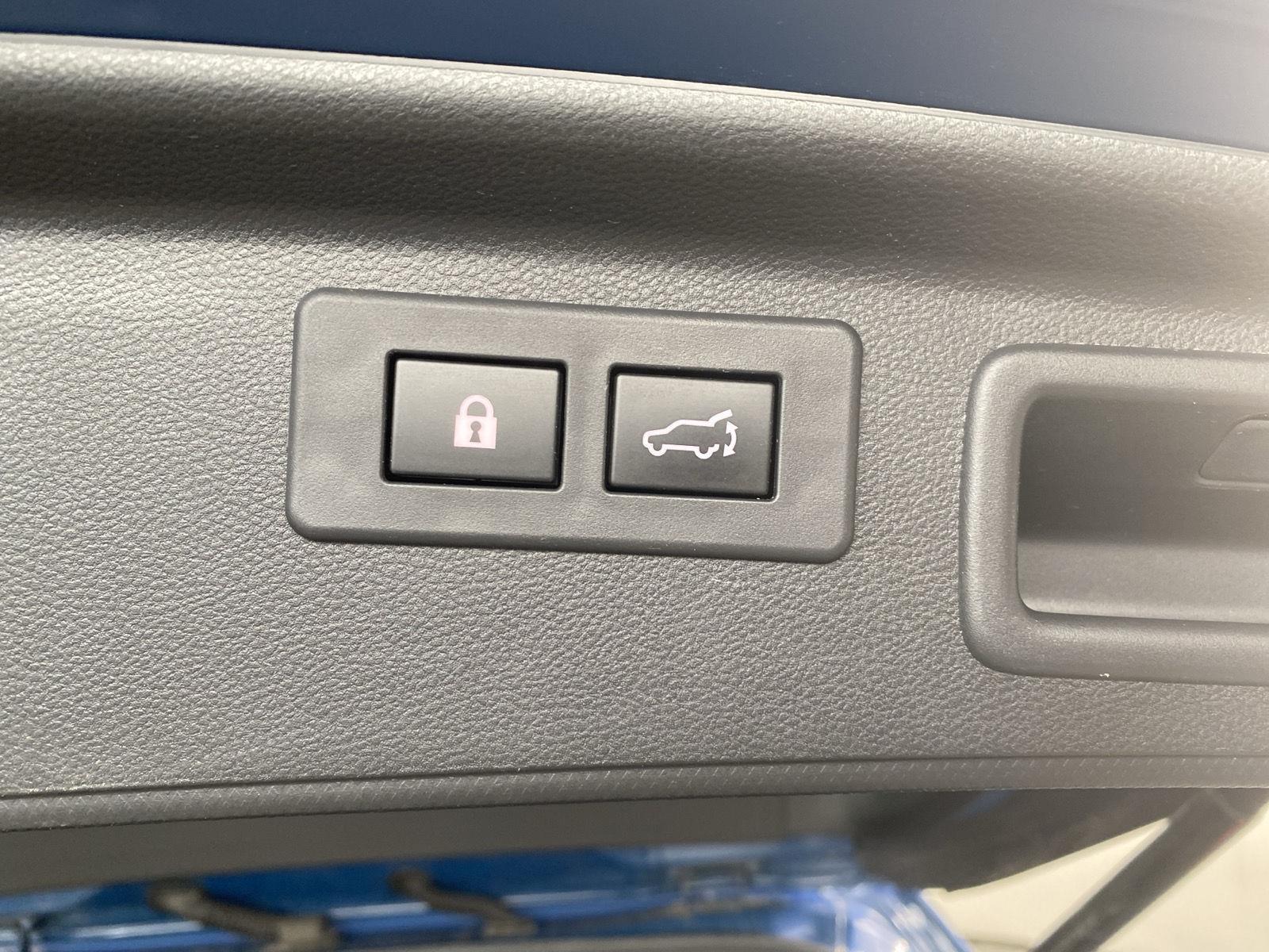 Used 2023 Geyser Blue Subaru Wilderness image 8