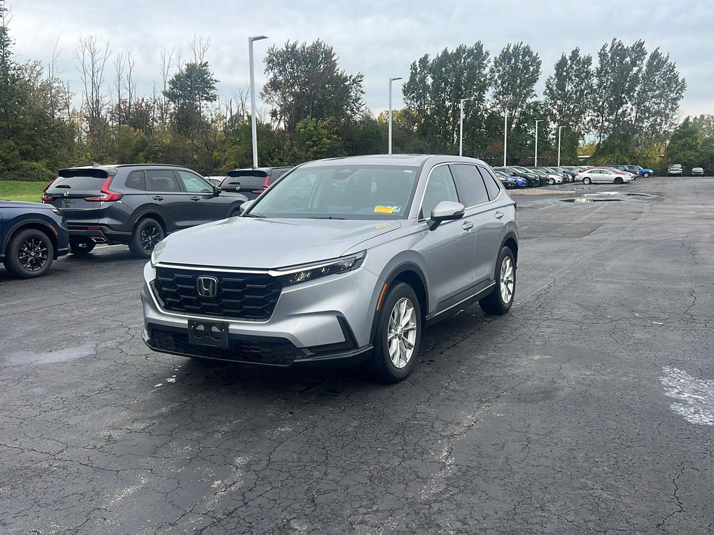 Used 2024 Lunar Silver Metallic Honda EX image 9