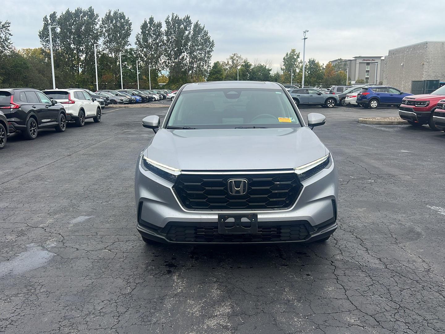 Used 2024 Lunar Silver Metallic Honda EX image 10