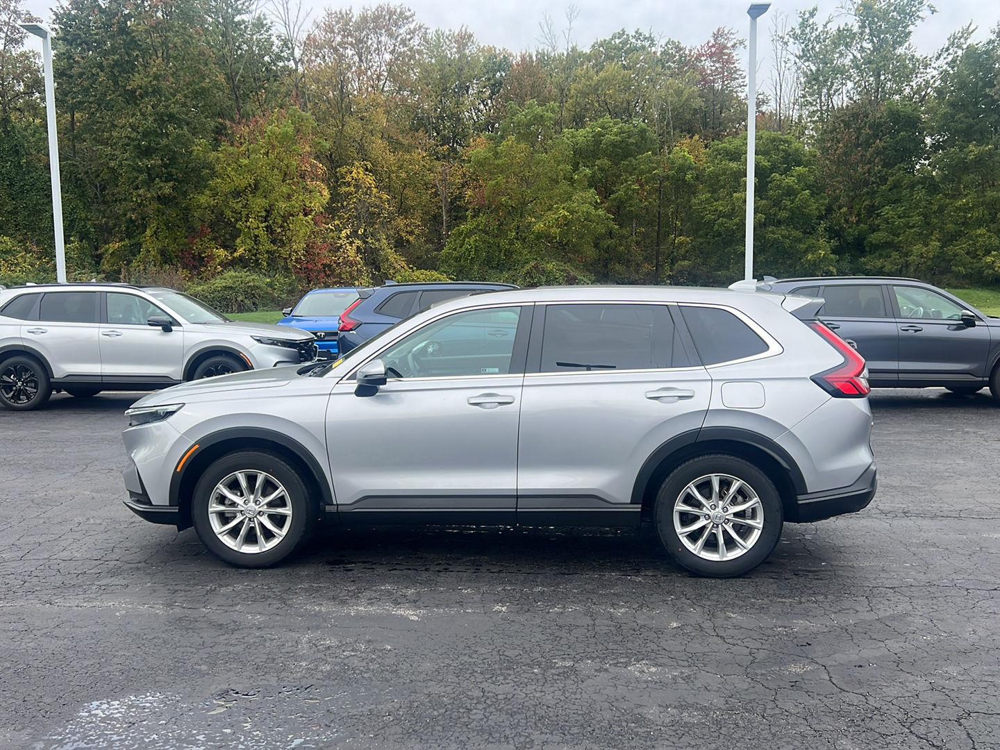 Used 2024 Lunar Silver Metallic Honda EX image 16