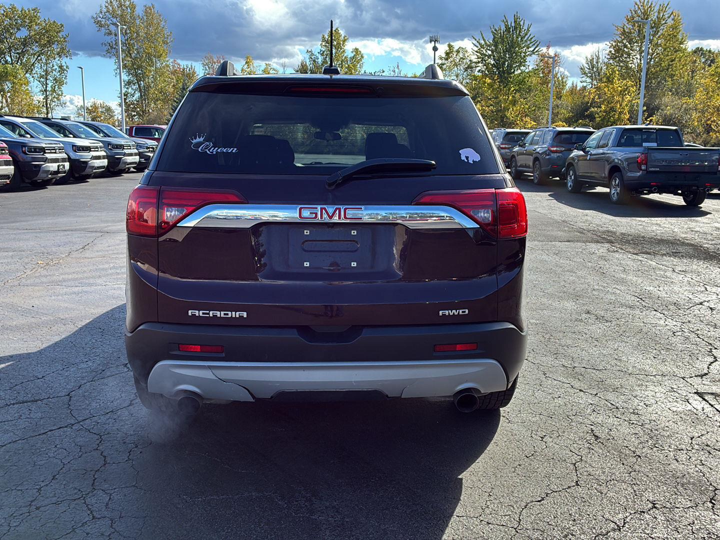 Used 2018 Black Cherry Metallic GMC SLE image 24