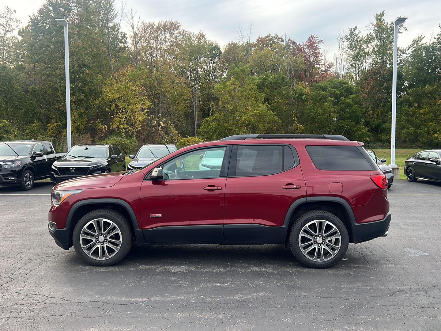 Used 2017 Crimson Red Tintcoat GMC SLT image 8