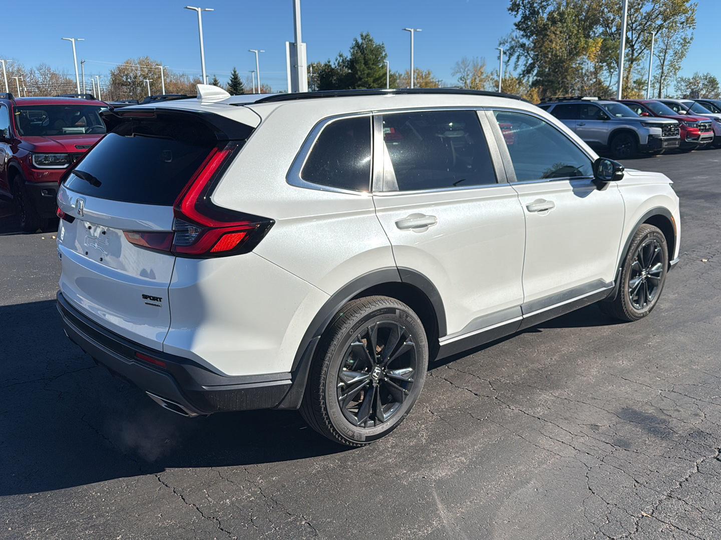 Certified Used 2025 Platinum White Pearl Honda Sport Touring image 6