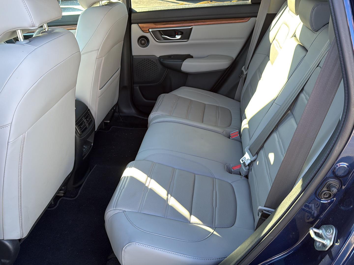 Used 2019 Obsidian Blue Pearl Honda EX-L image 13