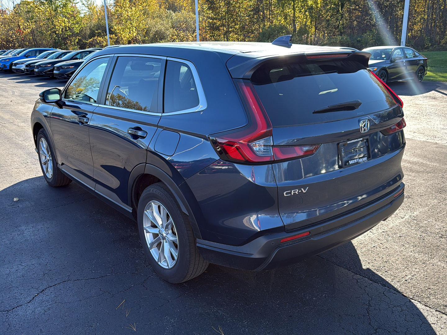 Certified Used 2024 Canyon River Blue Metallic Honda EX-L image 9