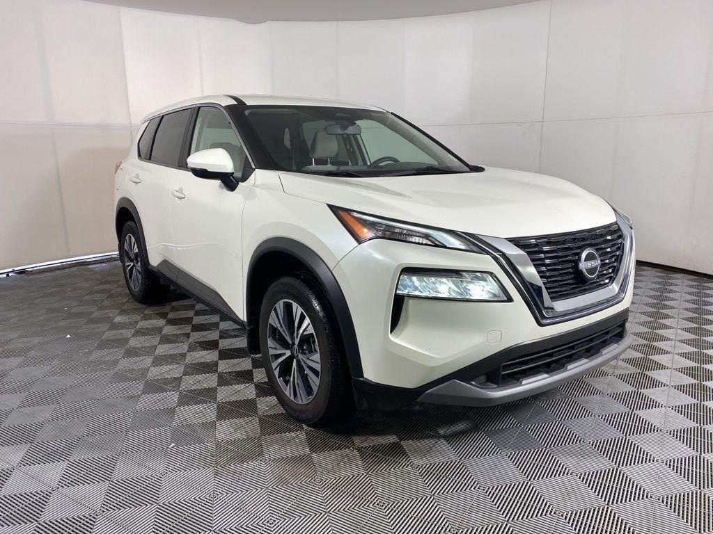 Used 2023 Pearl White Nissan SV image 10
