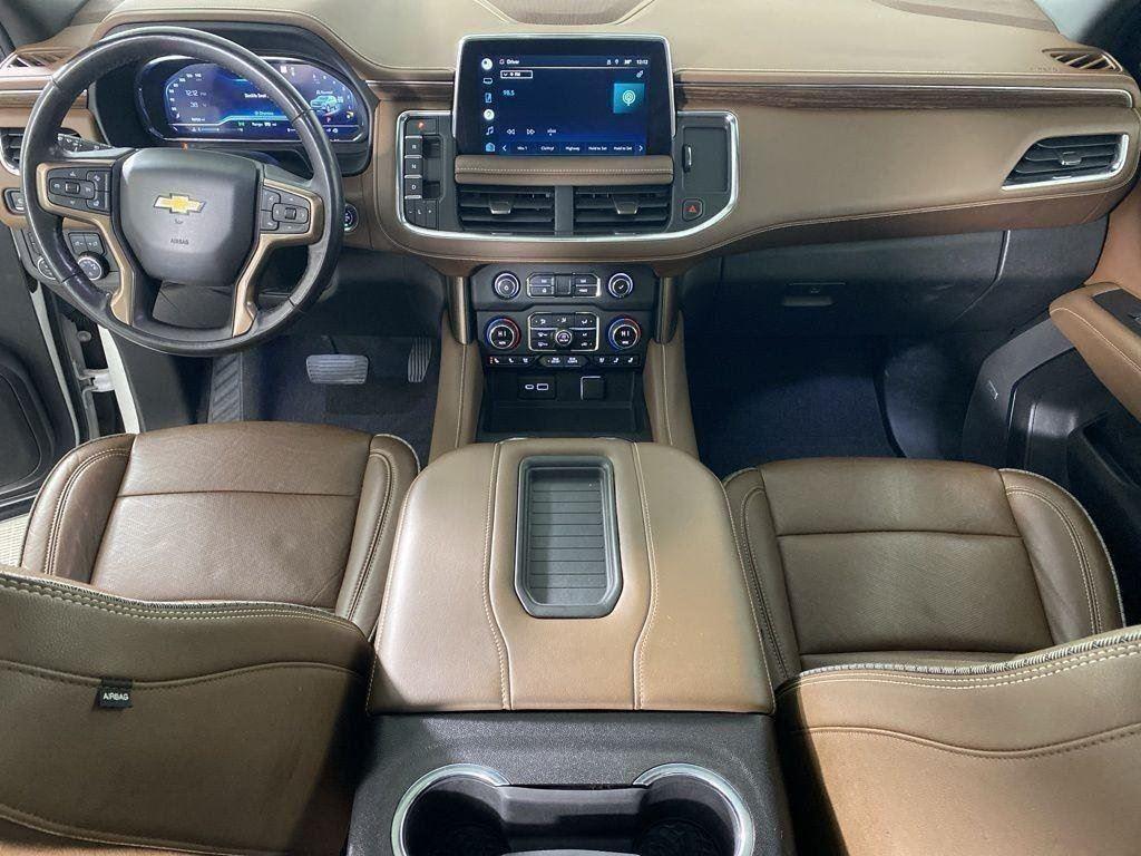 Used 2022 Pearl Chevrolet High Country image 31