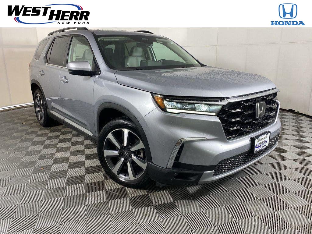 2023 Honda Pilot Touring