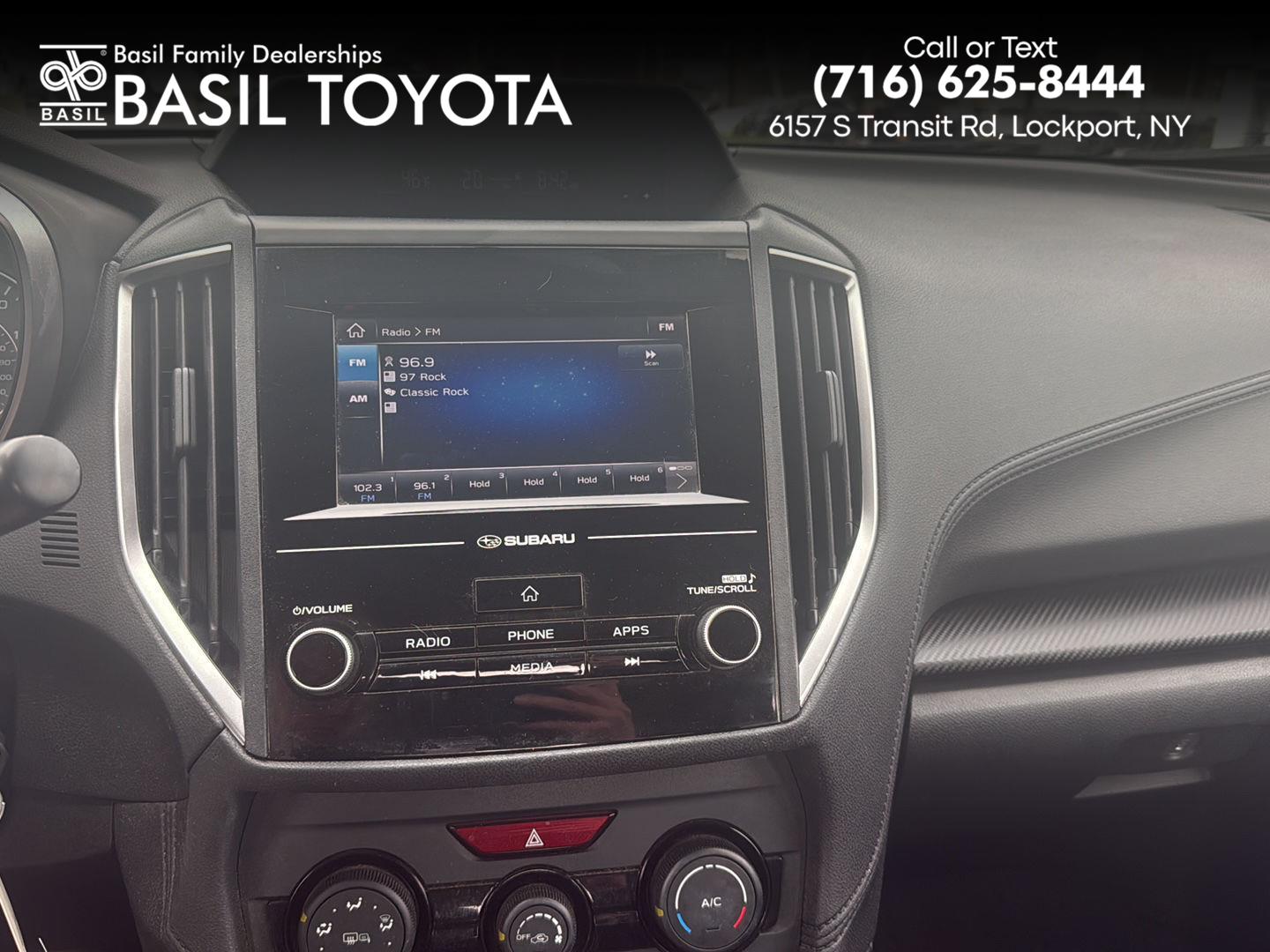 Ice Silver Metallic 2018 Subaru Impreza 2.0i Premium Sedan AWD Sedan All-Wheel Drive Continuously Variable Transmission