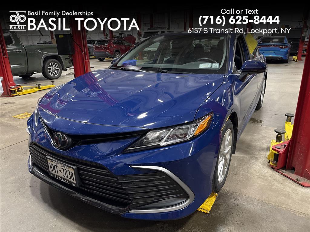 2024 Toyota Camry LE AWD