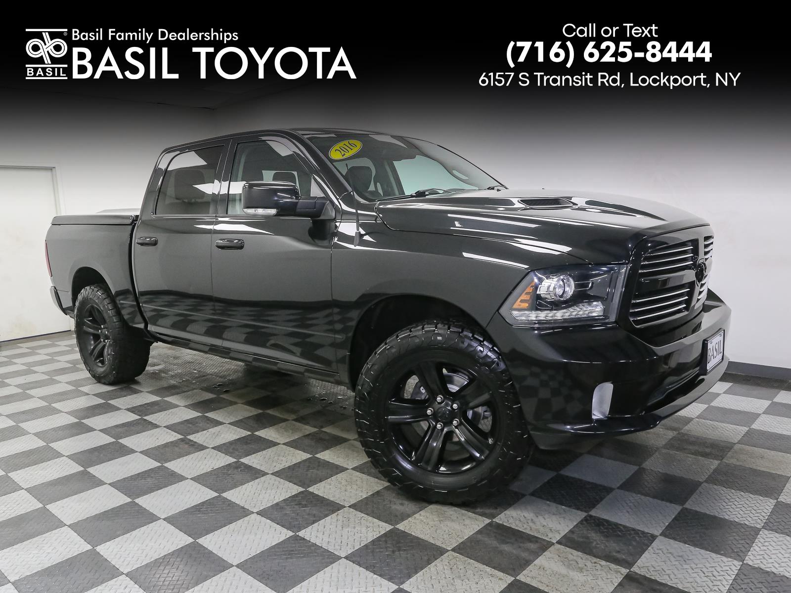 2016 RAM 1500 Sport Crew Cab 4WD