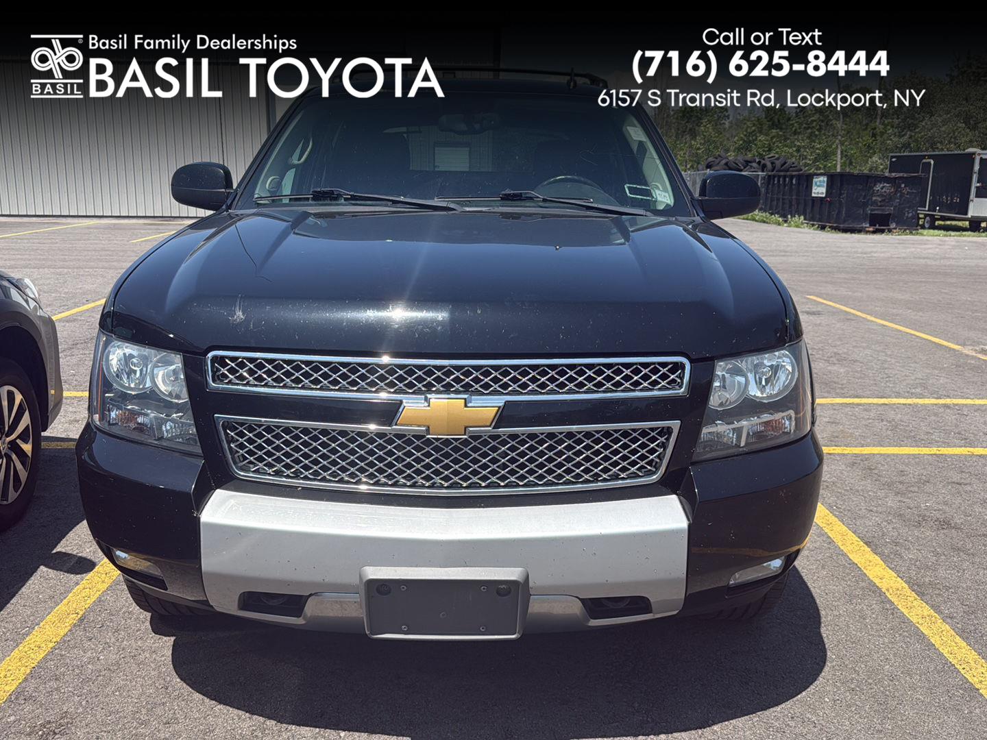 Black 2013 Chevrolet Avalanche Pickup Truck Four-Wheel Drive 6-Speed Automatic