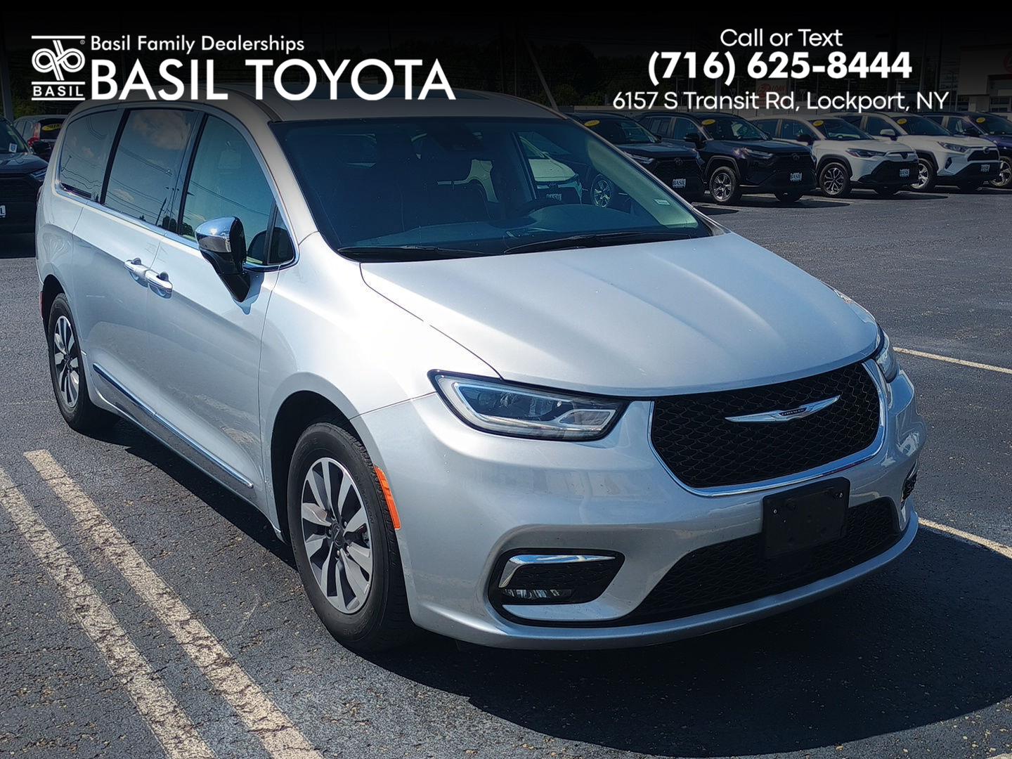 2023 Chrysler Pacifica Hybrid Limited FWD