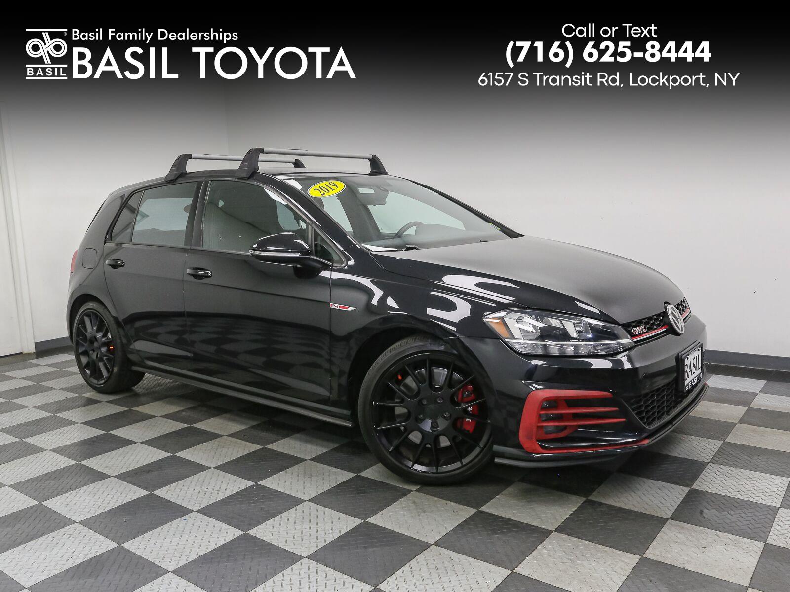 2019 Volkswagen Golf GTI 2.0T SE 4-Door FWD