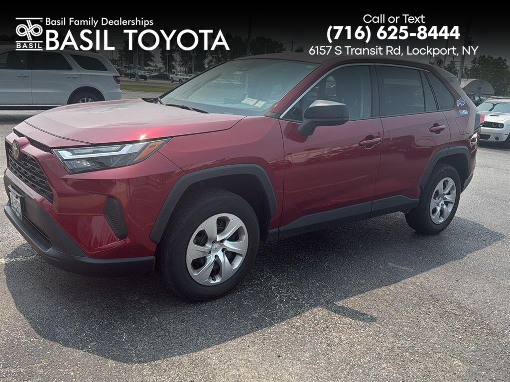 2023 Toyota RAV4 LE FWD