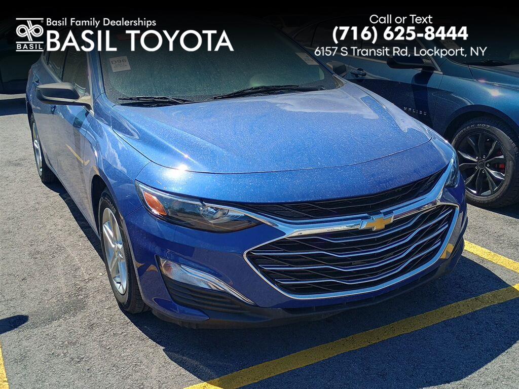  2023 Chevrolet Malibu LS FWD   