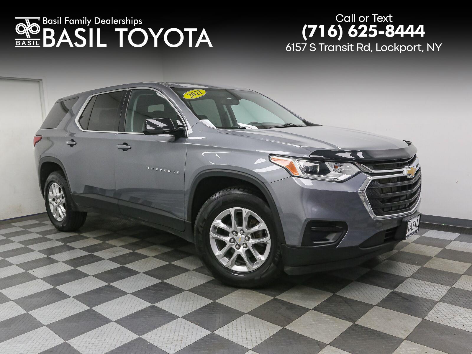 Gray (Satin Steel Metallic) 2021 Chevrolet Traverse SUV / Crossover Four-Wheel Drive 9-Speed Automatic