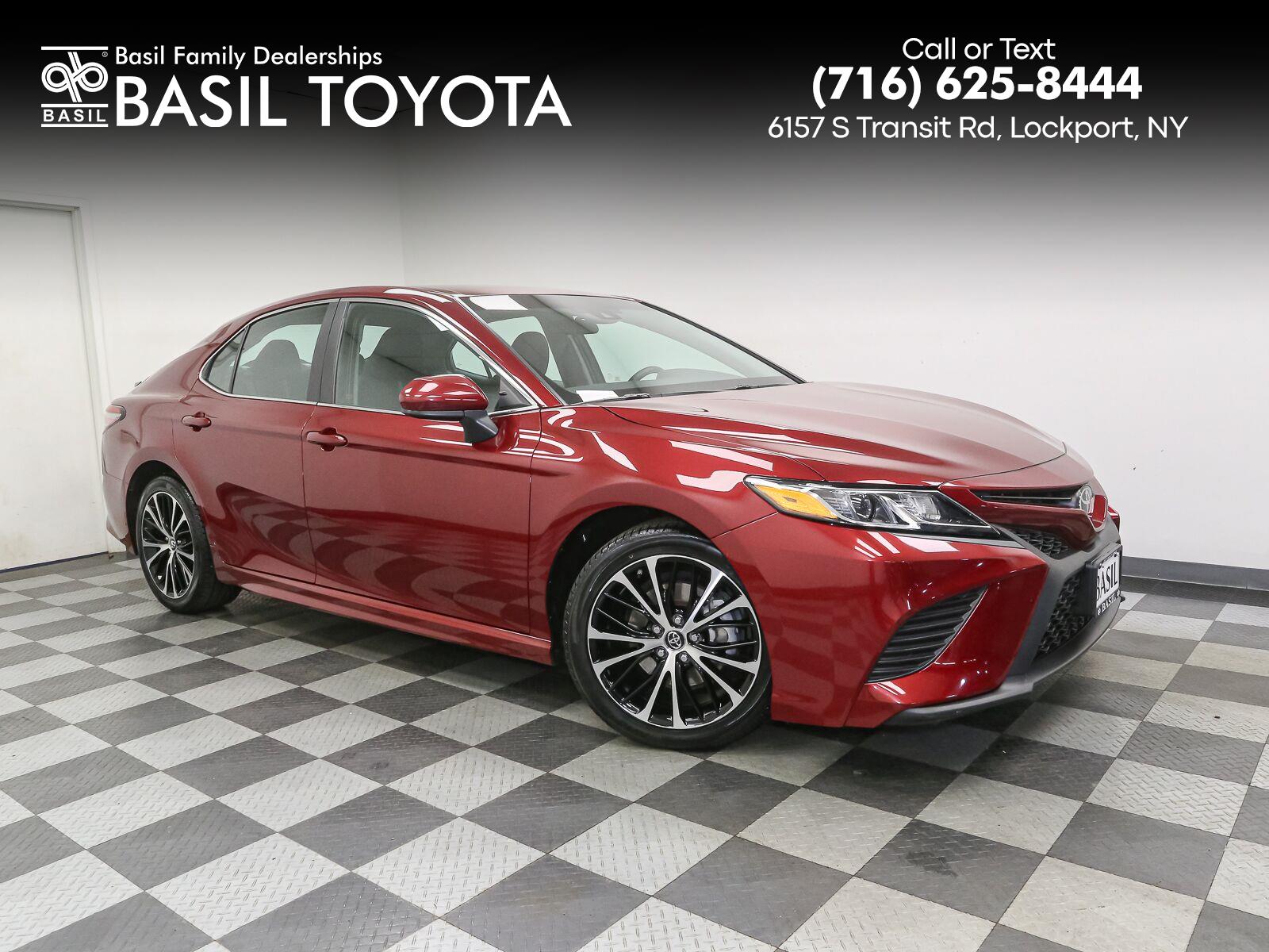2018 Toyota Camry SE
