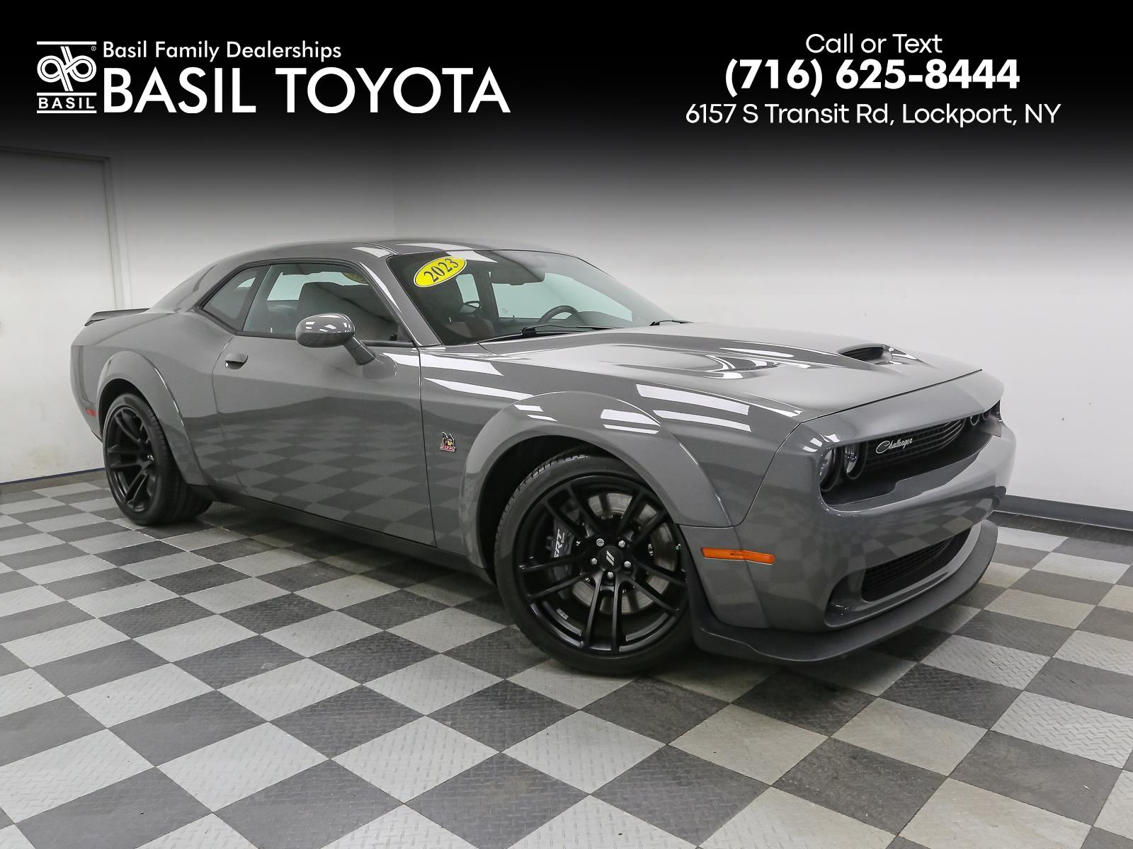 Destroyer Gray Clearcoat 2023 Dodge Challenger R/T Scat Pack Widebody RWD Coupe Rear-Wheel Drive 8-Speed Automatic