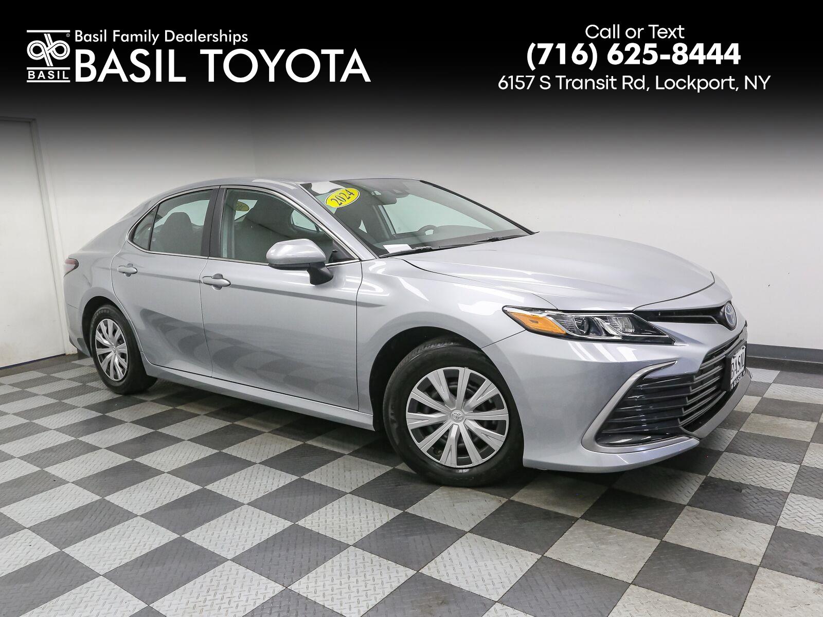 Celestial Silver Metallic 2024 Toyota Camry Hybrid Sedan Front-Wheel Drive Continuously Variable Transmission