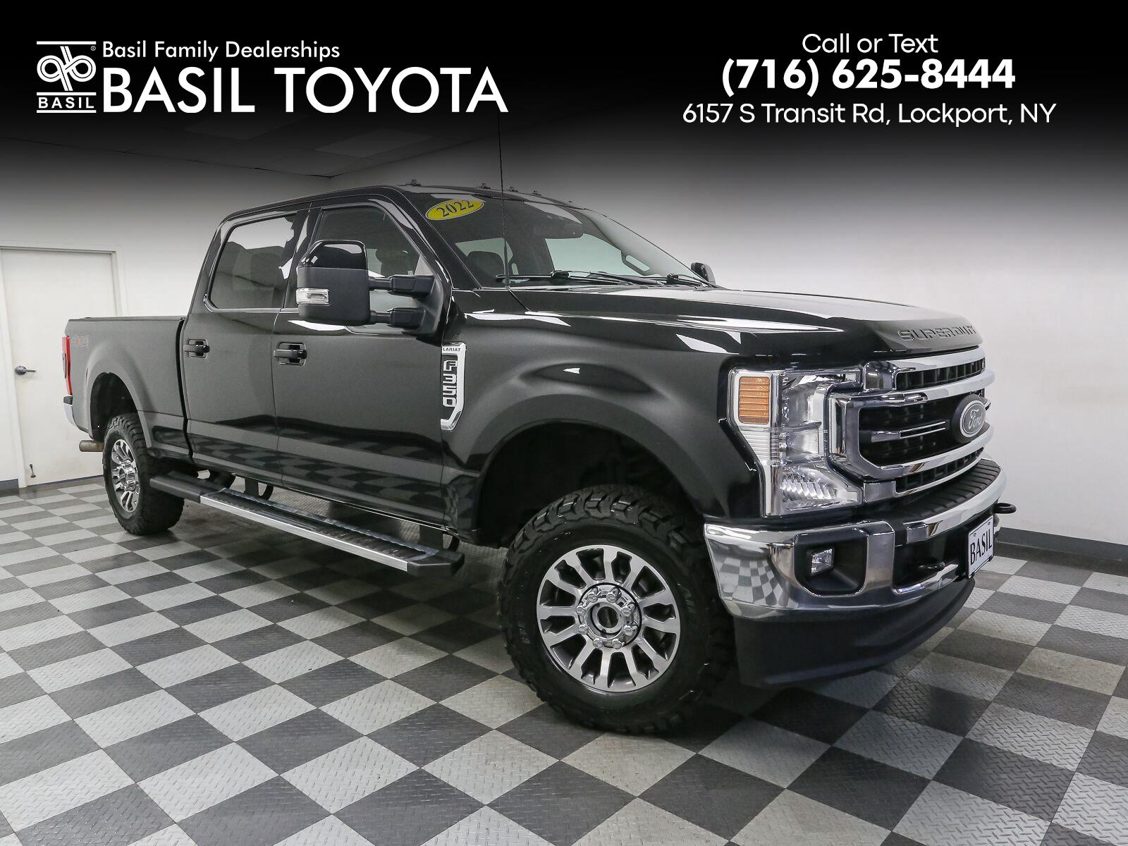 2022 Ford F-350 Super Duty Lariat Crew Cab 4WD