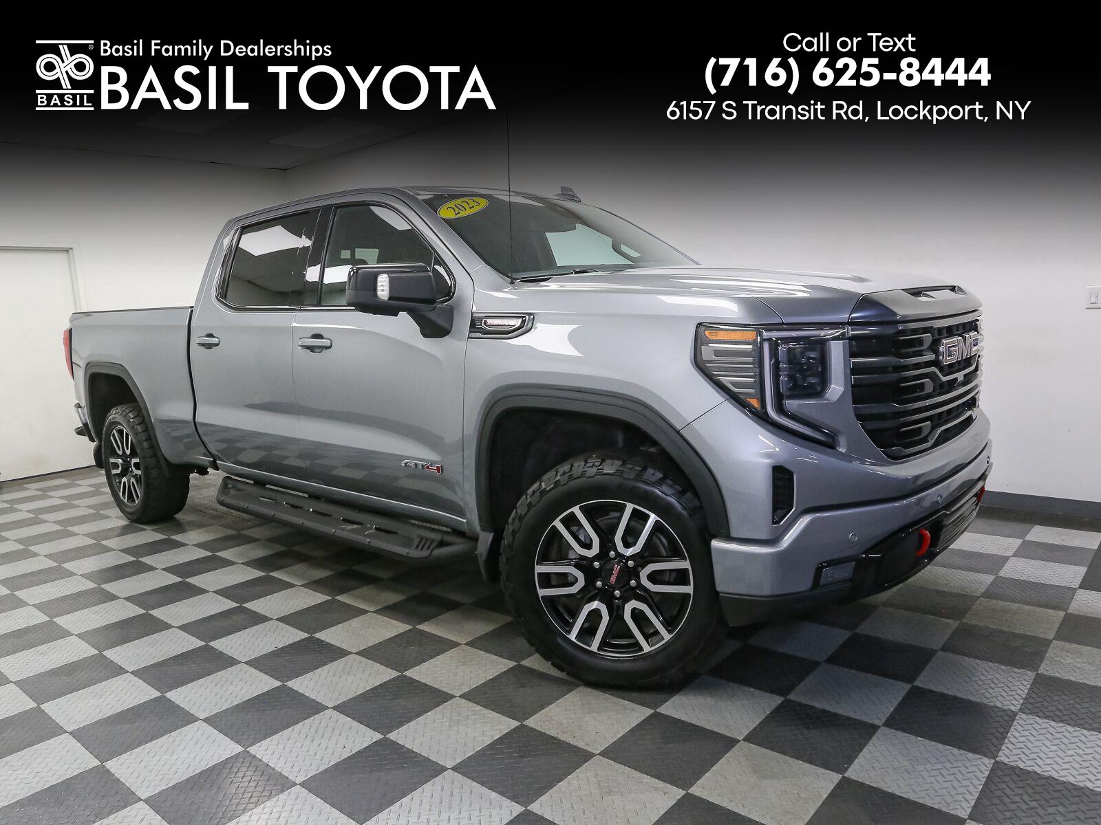  2023 GMC Sierra 1500 AT4 Crew Cab 4WD   