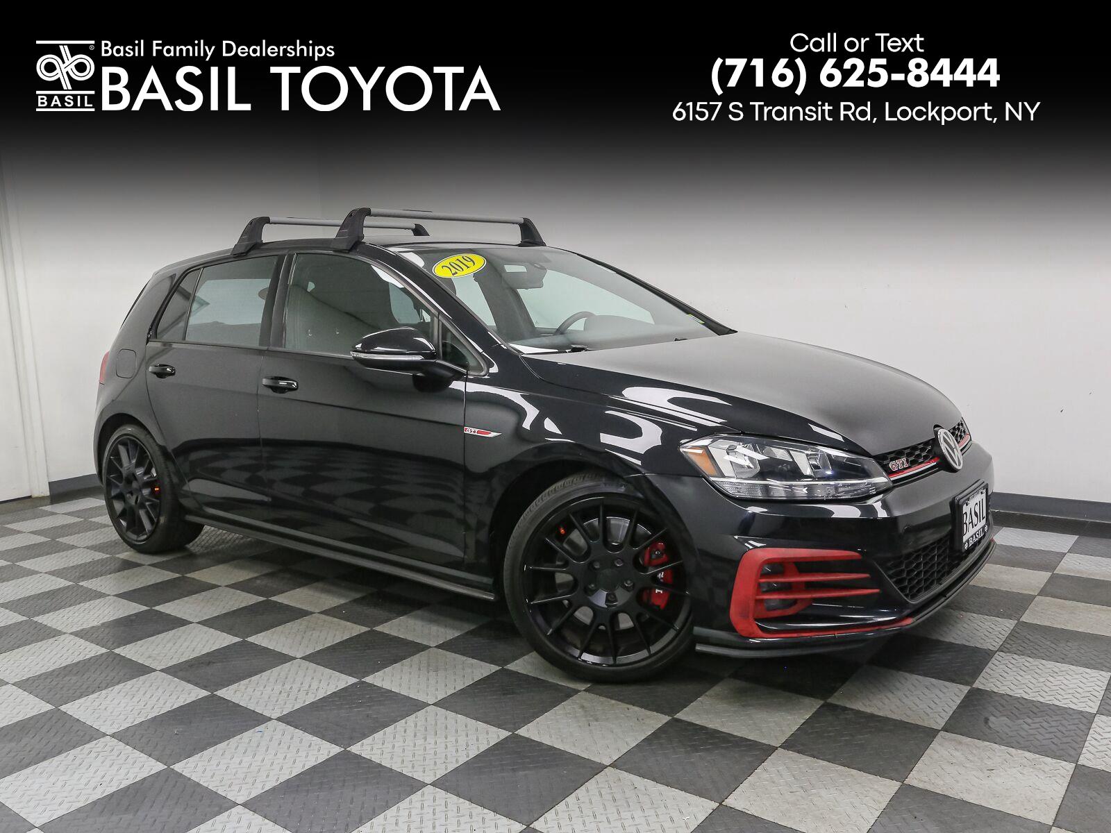  2019 Volkswagen Golf GTI 2.0T SE 4-Door FWD   