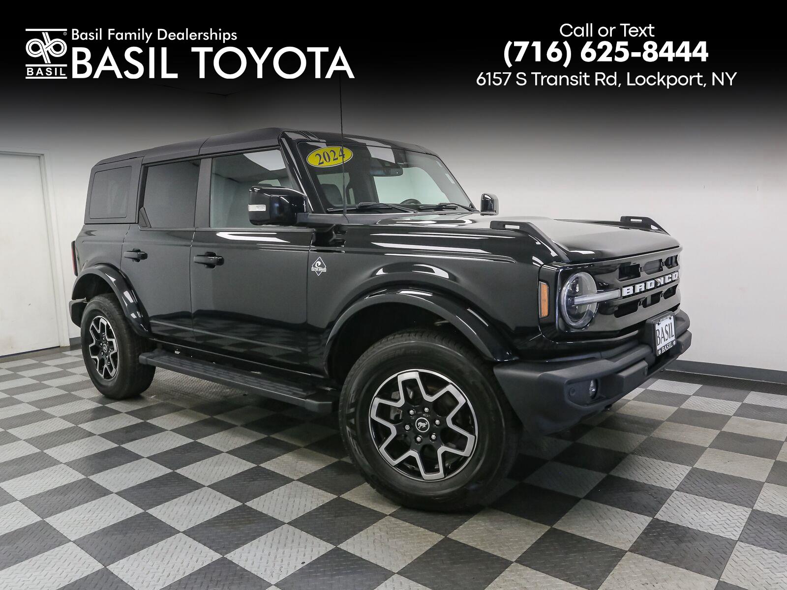 2024 Ford Bronco Outer Banks 4-Door 4WD