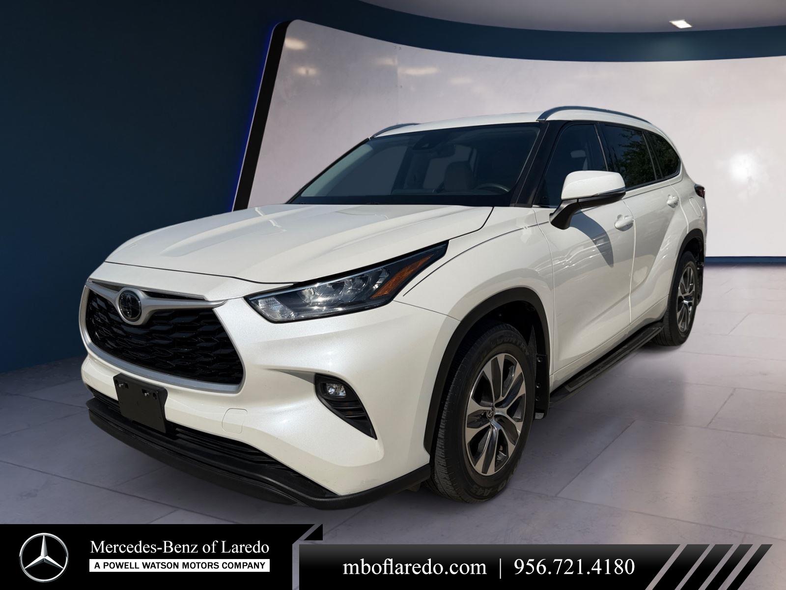 White (Blizzard Pearl) 2020 Toyota Highlander XLE FWD SUV / Crossover Front-Wheel Drive 8-Speed Automatic